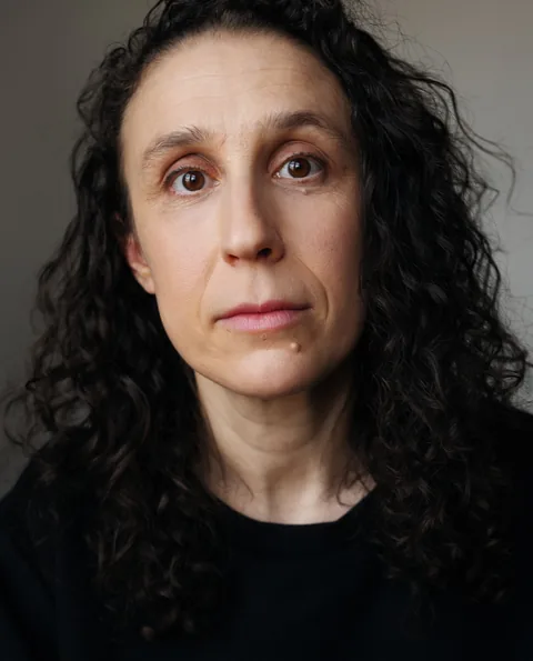 Leah Marks